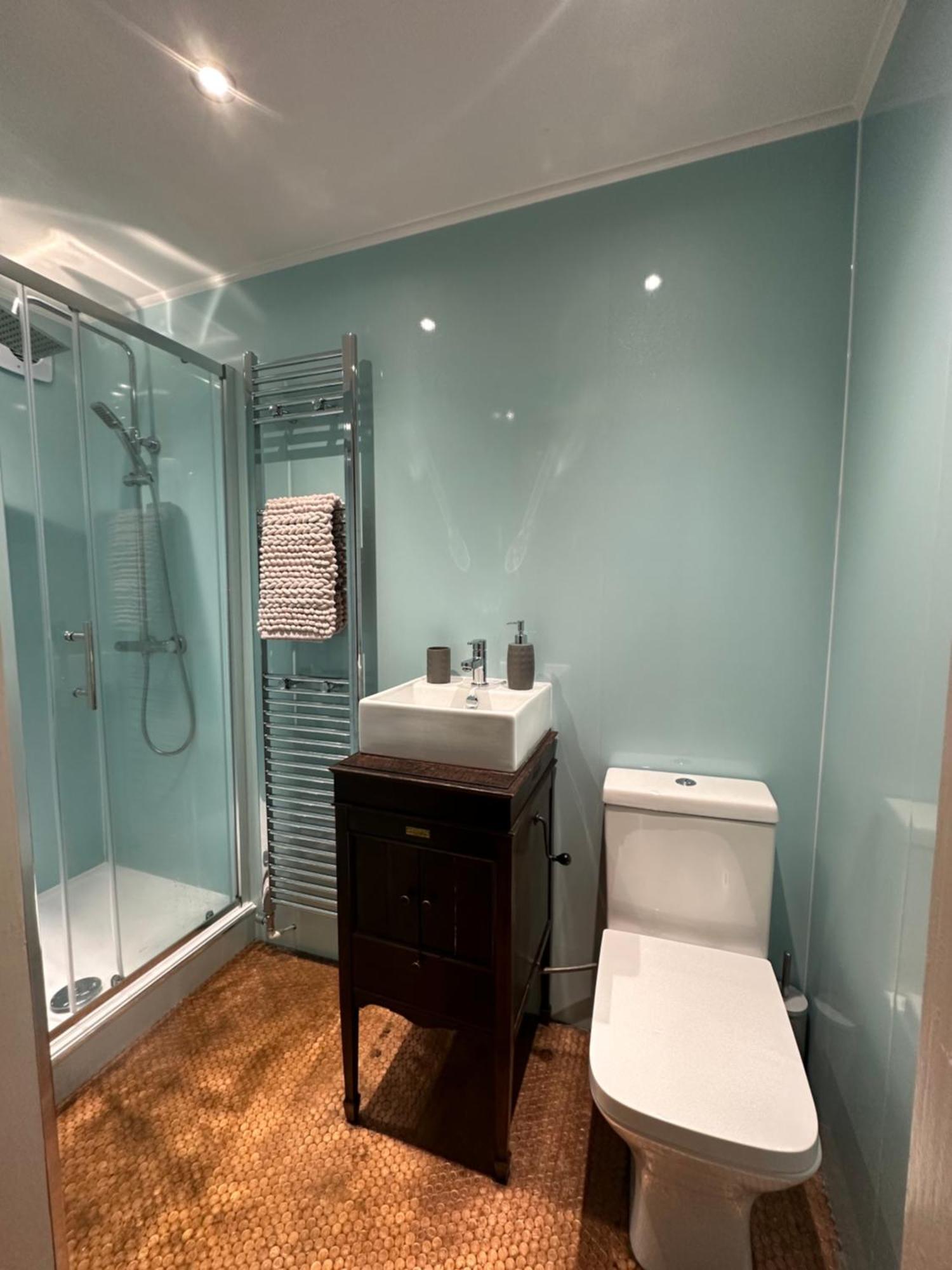 Apartment Quirky In Leith Edinburgh